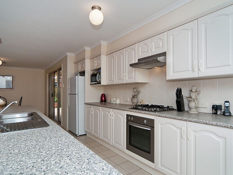 28 Britha Avenue, Evanston SA 5116