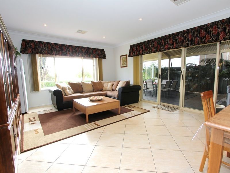6 Carpentaria Way, Hewett SA 5118