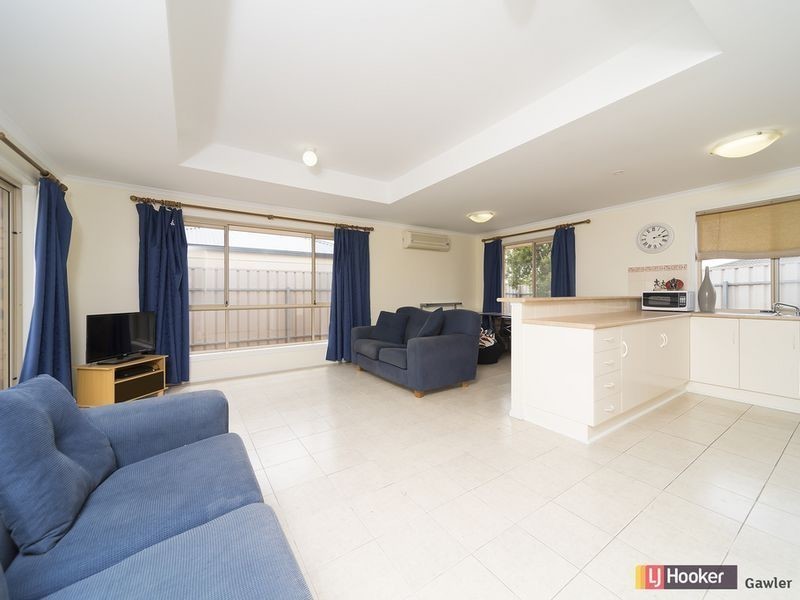 19 Whinnen Street, Evanston Park SA 5116