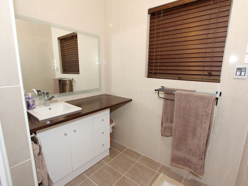 17 Paxton Street, Willaston SA 5118