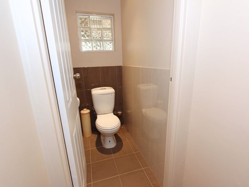 17 Paxton Street, Willaston SA 5118