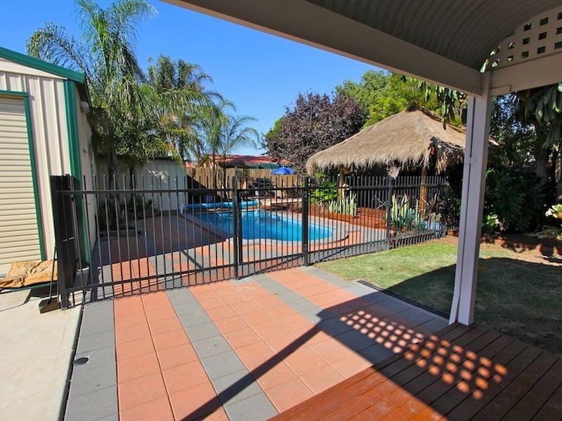 17 Paxton Street, Willaston SA 5118