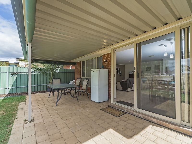 24 Lumsden court, Evanston Park SA 5116