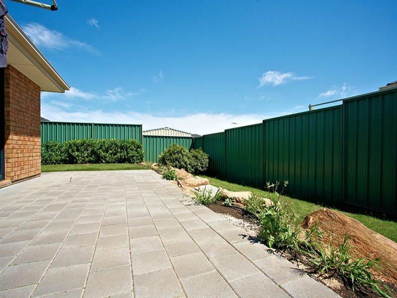 32 Potts Road, Evanston Park SA 5116