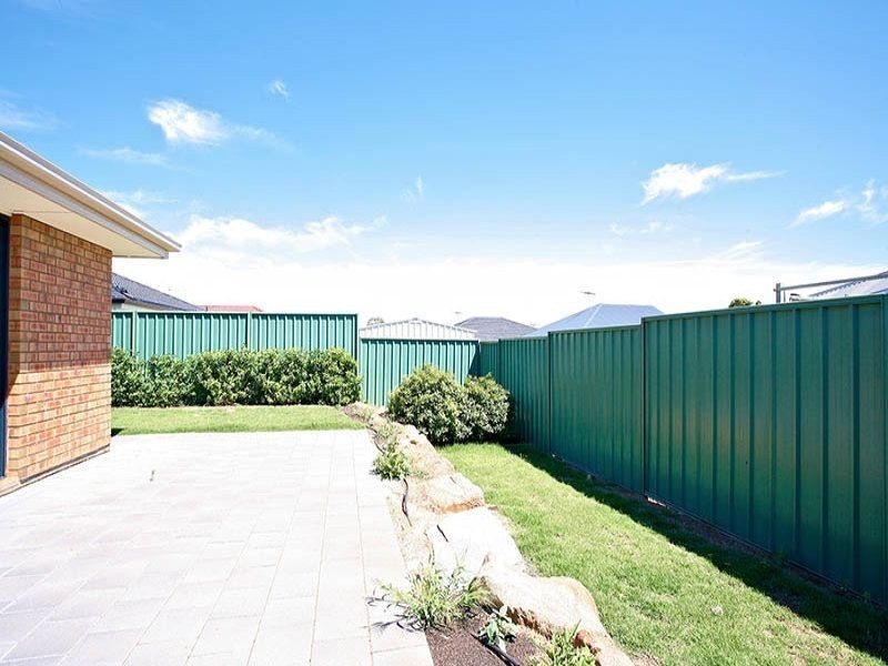 32 Potts Road, Evanston Park SA 5116