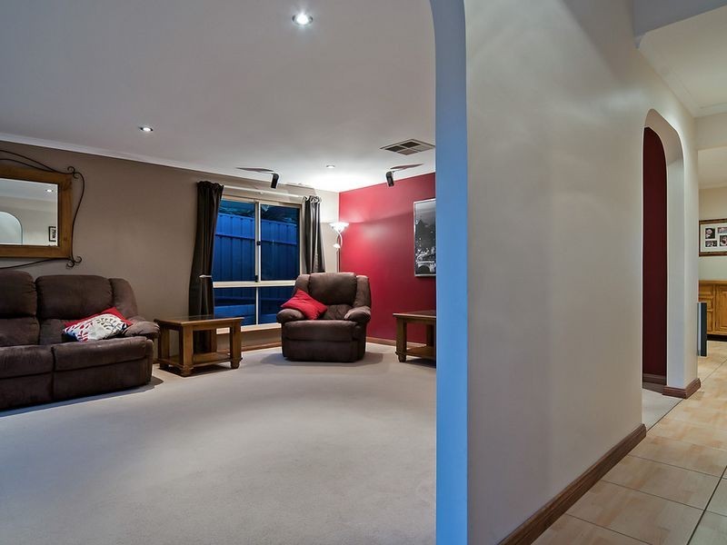 12 Oaklands Circuit, Hewett SA 5118