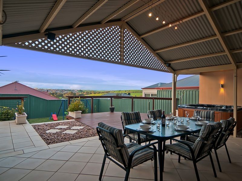 12 Oaklands Circuit, Hewett SA 5118