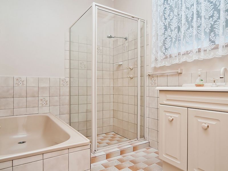 9 Robinson Road, Willaston SA 5118