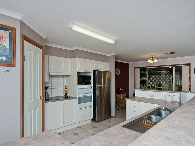 3 Bruce Rundle Drive, Williamstown SA 5351