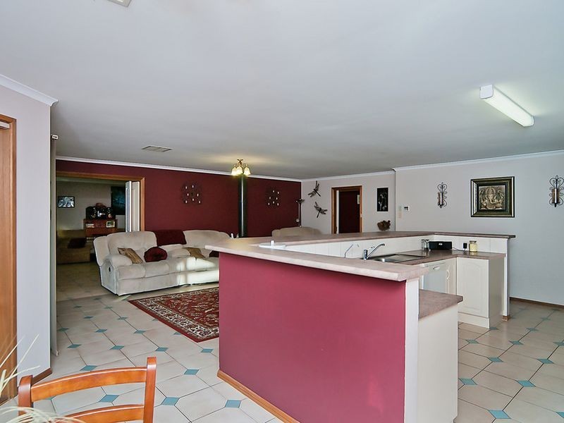 3 Bruce Rundle Drive, Williamstown SA 5351