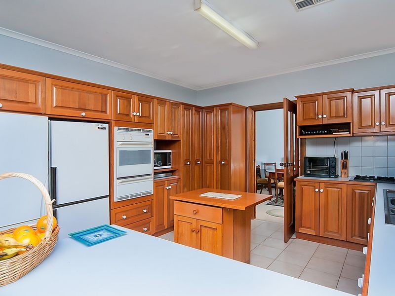 8 Noack Road, Gawler East SA 5118