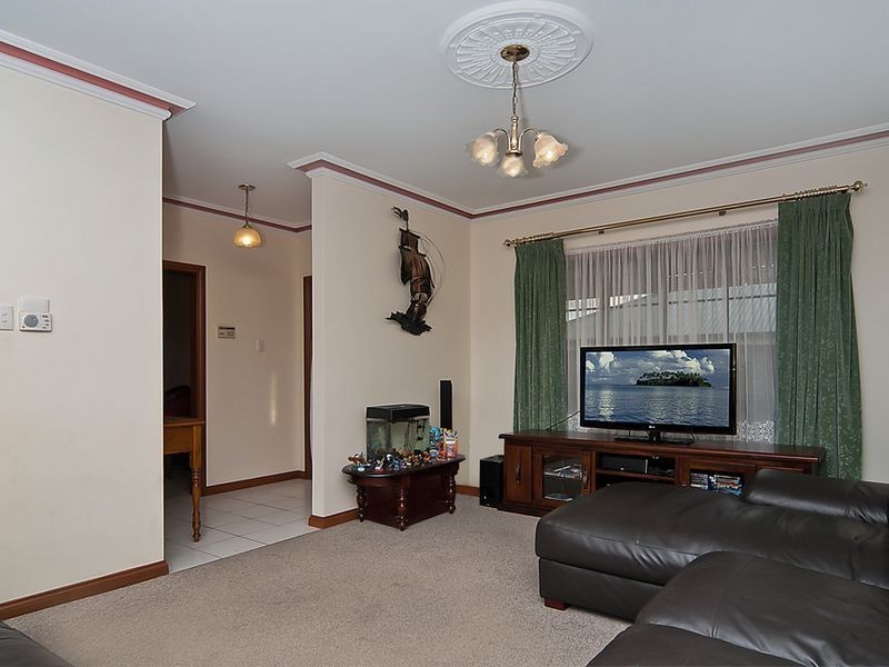 2/27B Blanch Street, Gawler East SA 5118