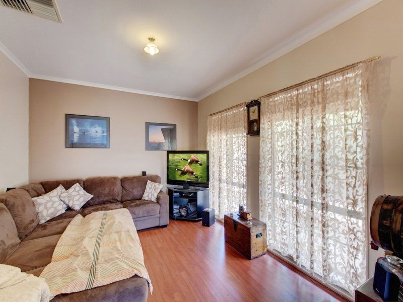 16 Wintulich Avenue, Gawler East SA 5118