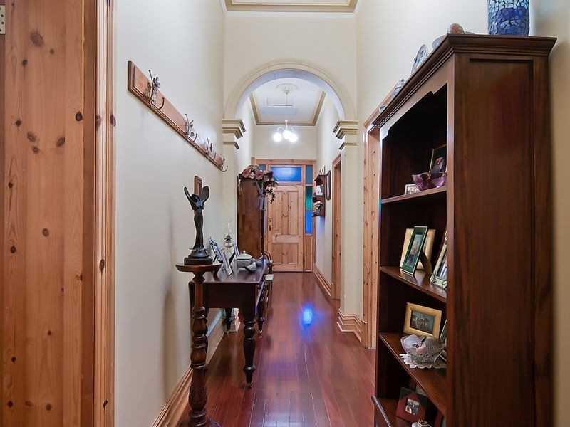 23 Main North Road, Willaston SA 5118