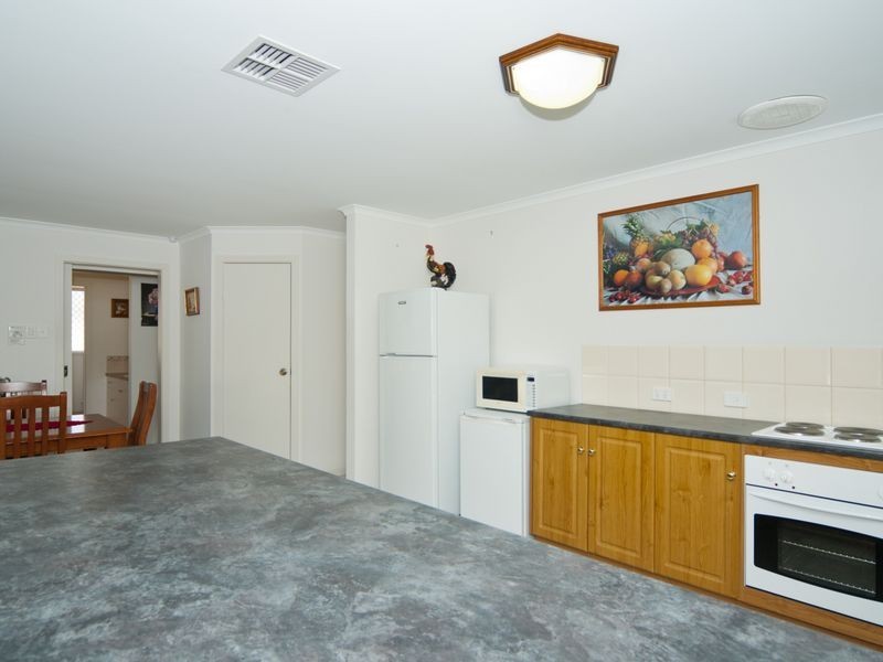 24 Jemalong Crescent, Roseworthy SA 5371