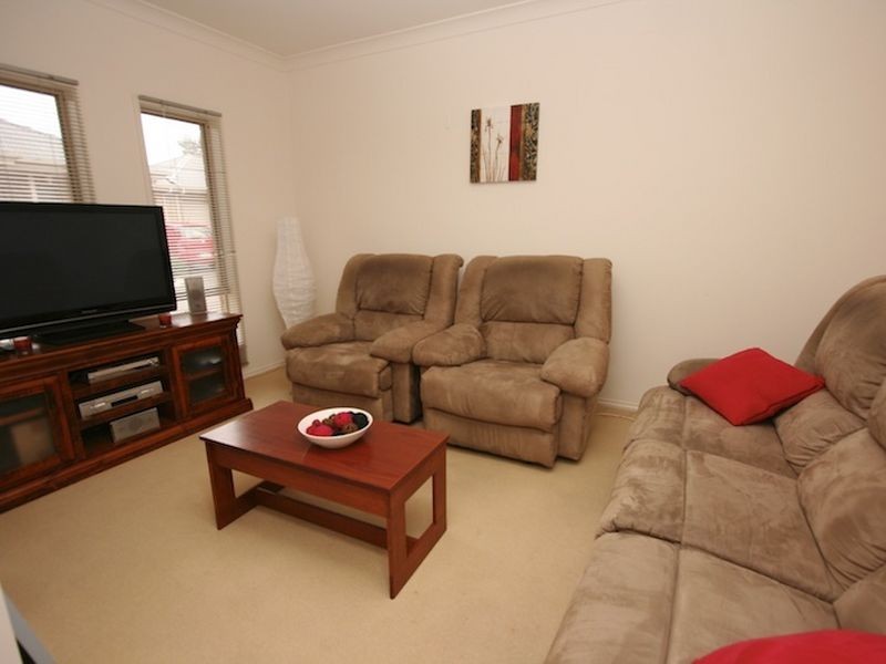 8/18 Brown Street, Willaston SA 5118