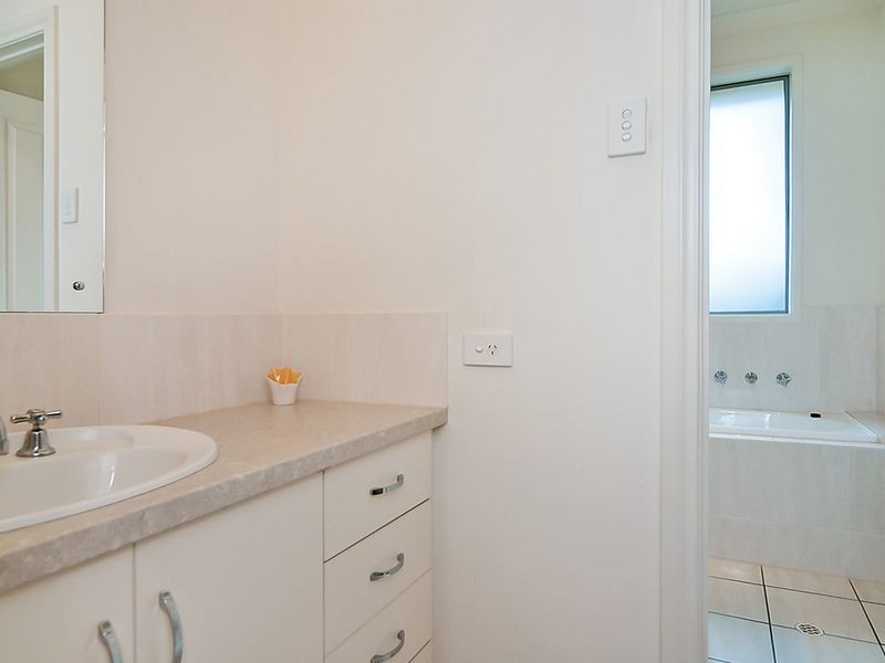 8/18 Brown Street, Willaston SA 5118