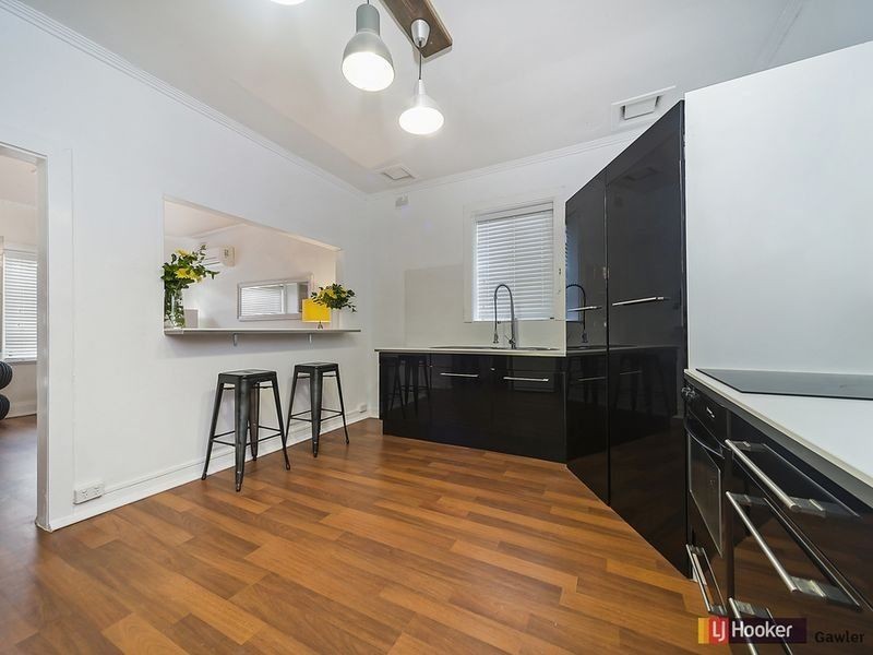 15 High Street, Willaston SA 5118