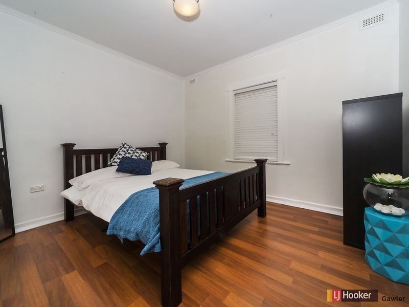 15 High Street, Willaston SA 5118