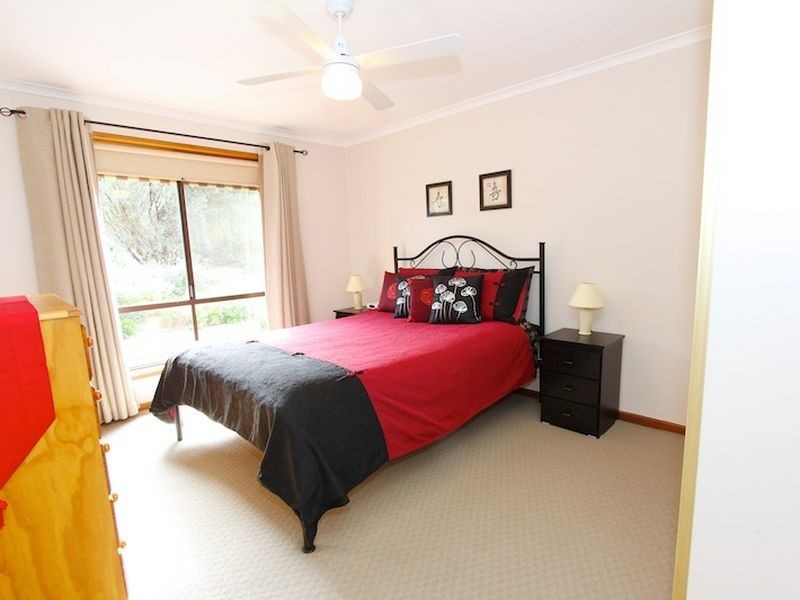 9 Pinson Court, Williamstown SA 5351