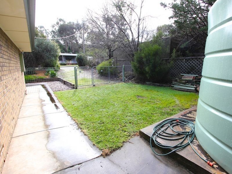 9 Pinson Court, Williamstown SA 5351