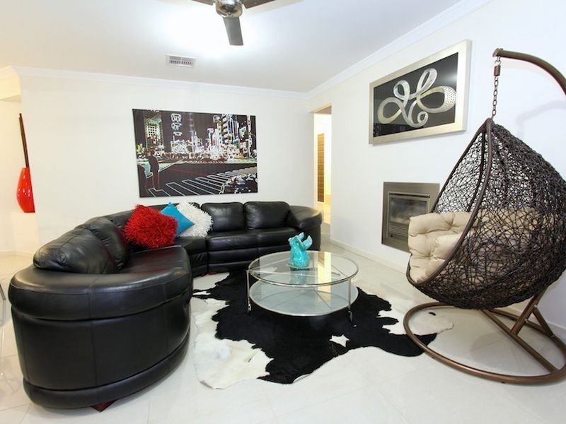 17 Selway Place, Evanston Park SA 5116