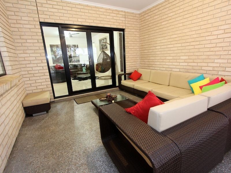 17 Selway Place, Evanston Park SA 5116