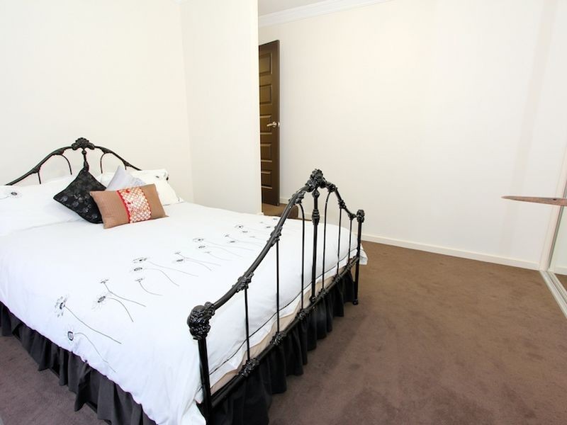 17 Selway Place, Evanston Park SA 5116