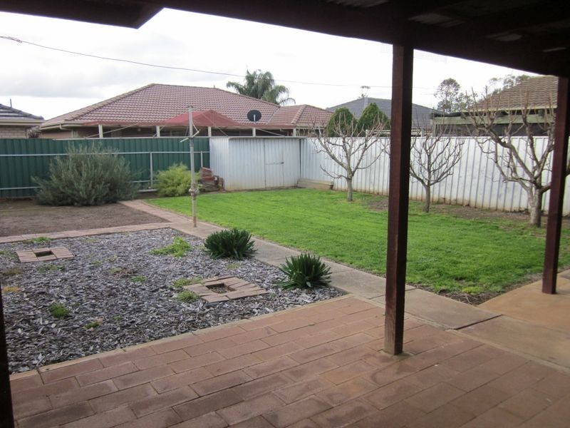 14 Dawson Road, Evanston SA 5116