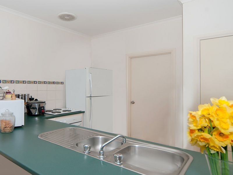 5 Netherby Avenue, Evanston Park SA 5116