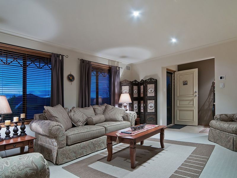 5 Witt Way, Evanston Park SA 5116