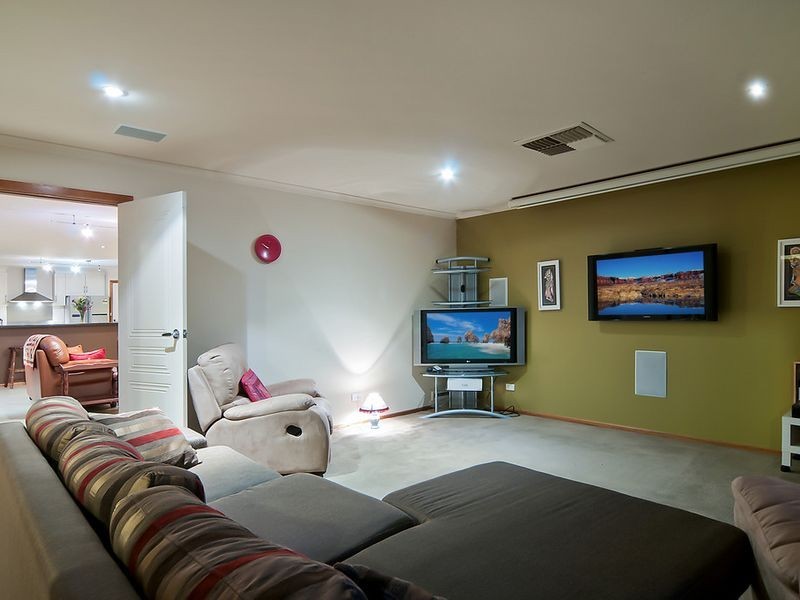 5 Witt Way, Evanston Park SA 5116