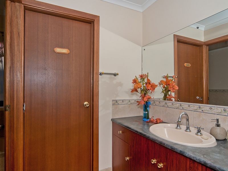 10 Toner Crescent, Evanston Park SA 5116