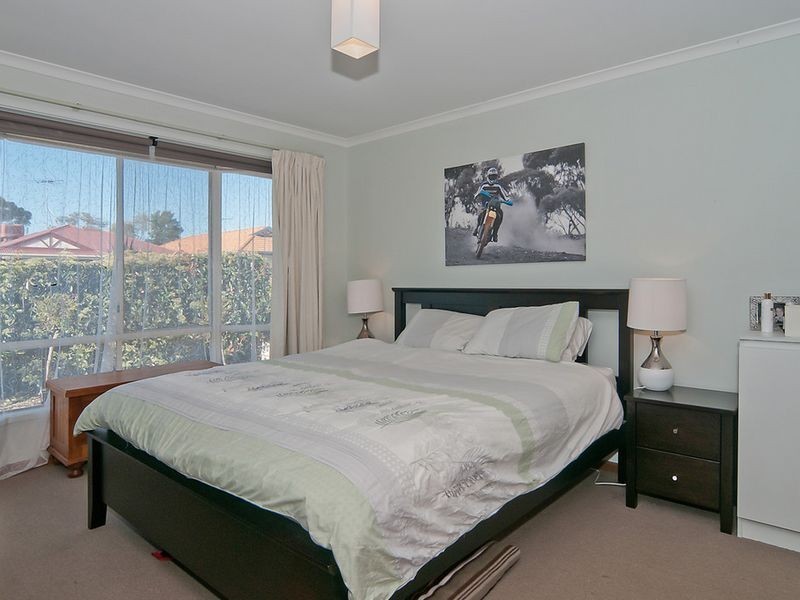 10 Toner Crescent, Evanston Park SA 5116