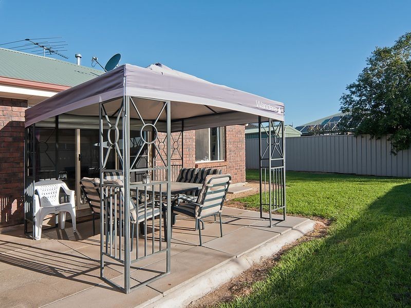 10 Toner Crescent, Evanston Park SA 5116