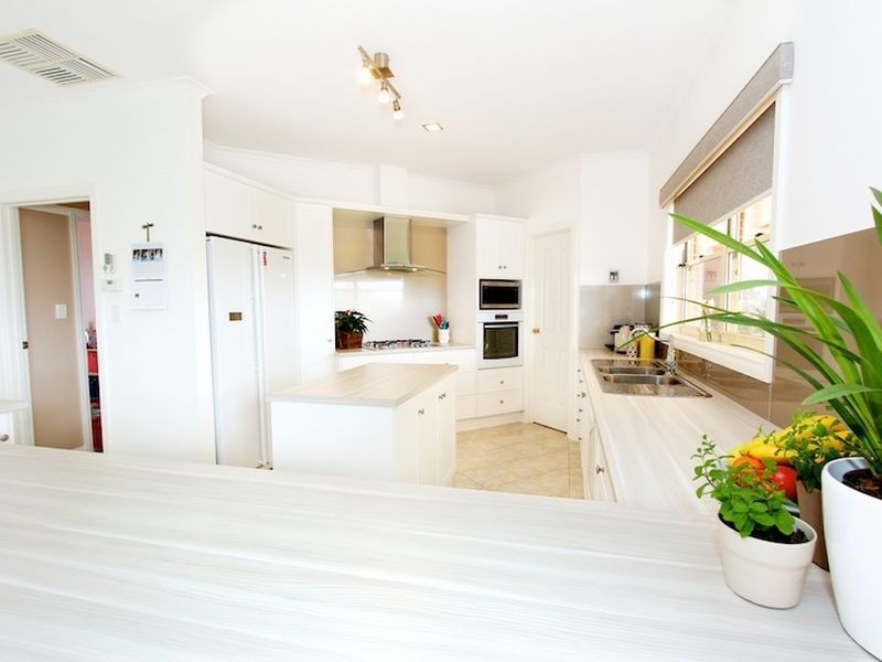 12 Kingfisher Drive, Hewett SA 5118