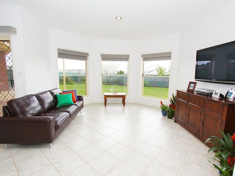 12 Kingfisher Drive, Hewett SA 5118