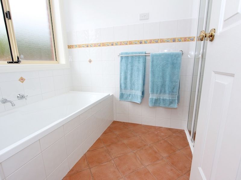 12 Kingfisher Drive, Hewett SA 5118