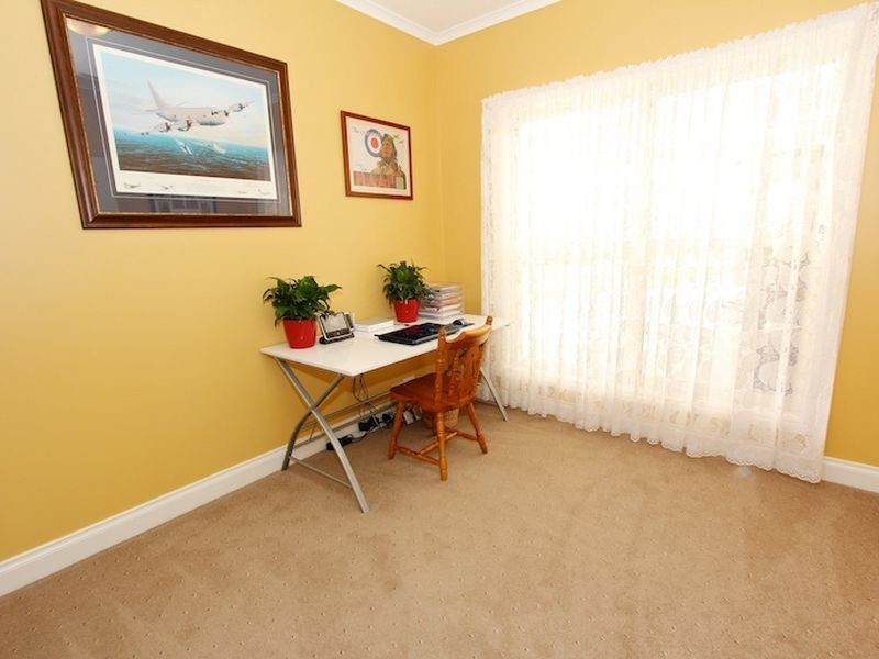 12 Kingfisher Drive, Hewett SA 5118