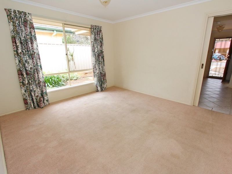 21 Gerlach Grove, Evanston Park SA 5116