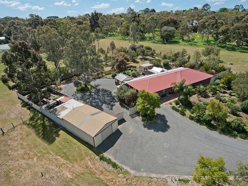 180 The Barracks, Cockatoo Valley SA 5351