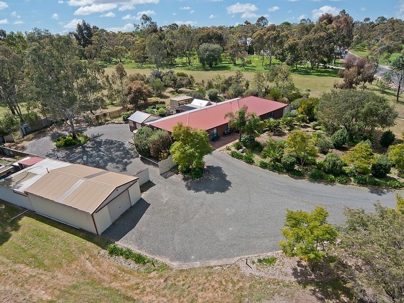 180 The Barracks, Cockatoo Valley SA 5351