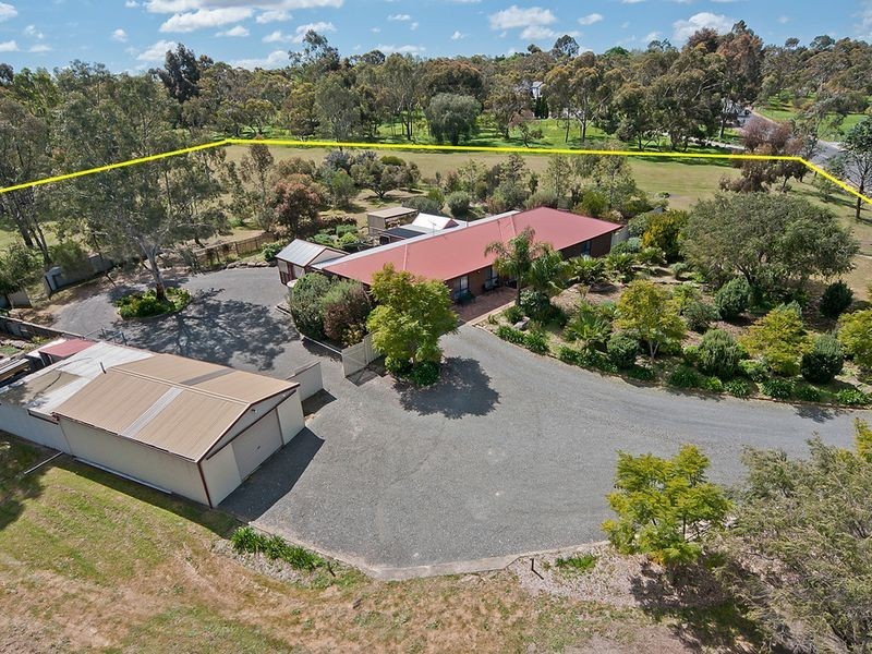 180 The Barracks, Cockatoo Valley SA 5351
