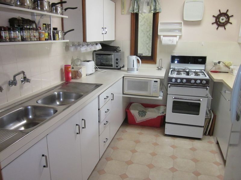 12 Warhurst Court, Evanston SA 5116