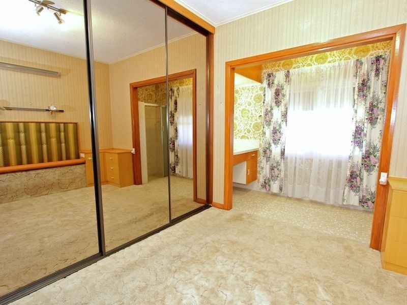 2 Parkers Court, Willaston SA 5118