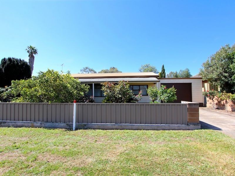 2 Parkers Court, Willaston SA 5118