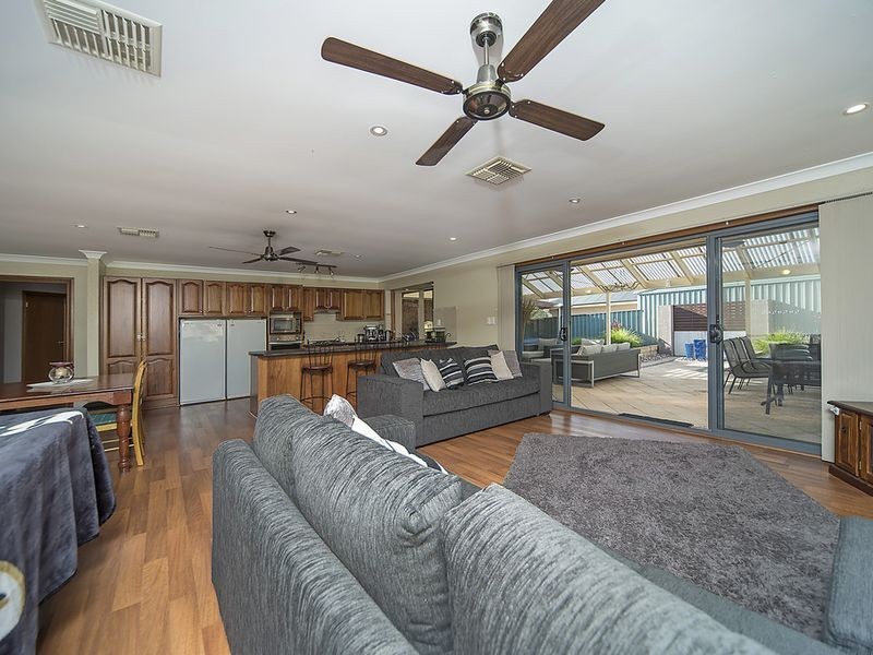 19 Gosling Court, Williamstown SA 5351