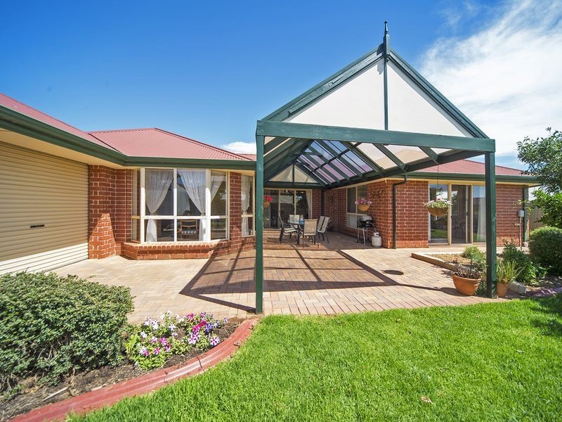 6 Angas Avenue, Evanston Park SA 5116