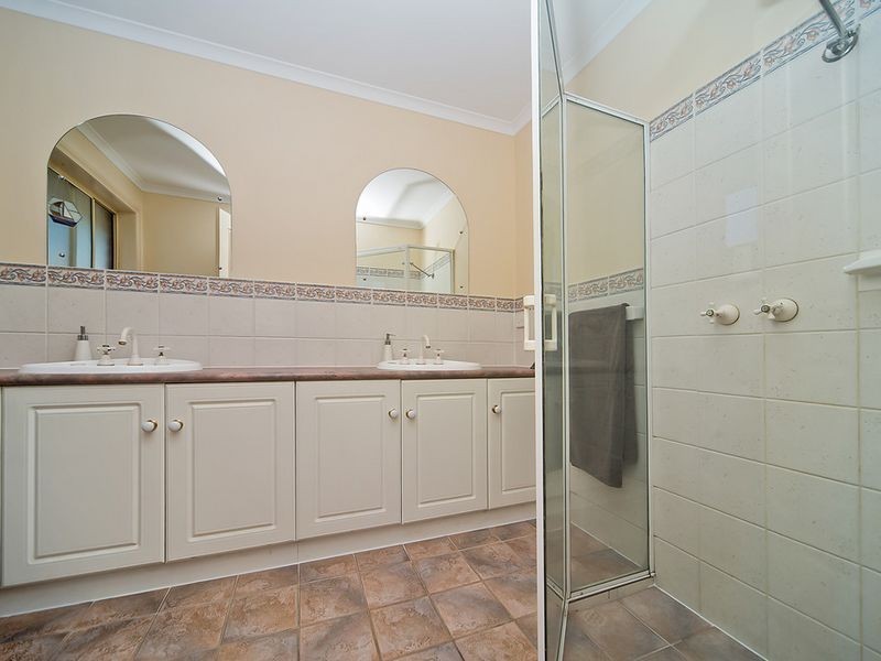 6 Angas Avenue, Evanston Park SA 5116