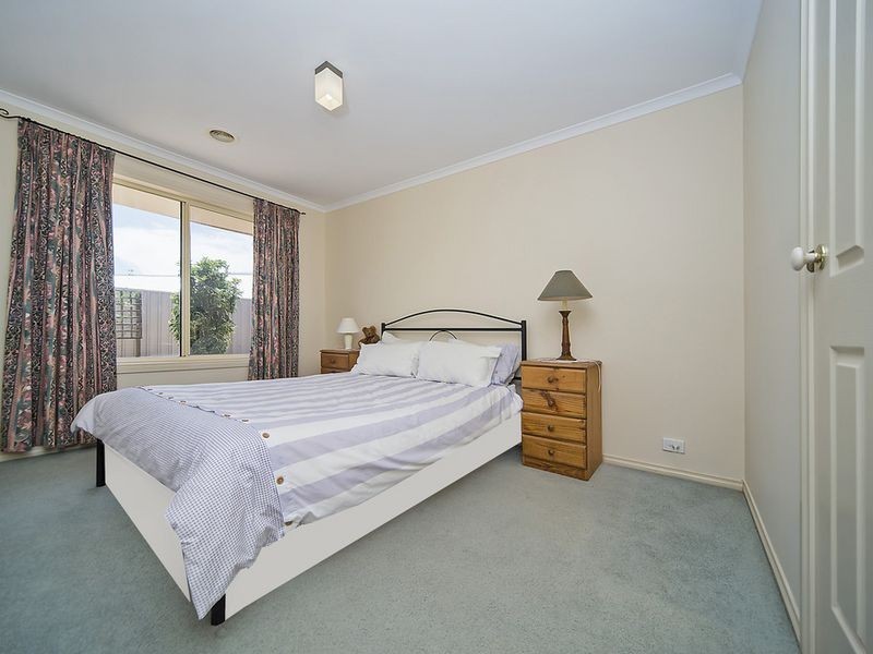 6 Angas Avenue, Evanston Park SA 5116